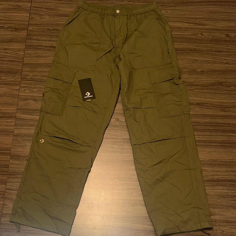 Converse Cargo Pants 💚